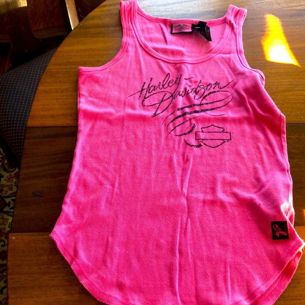 Women’s SZ L Harley tank top.
